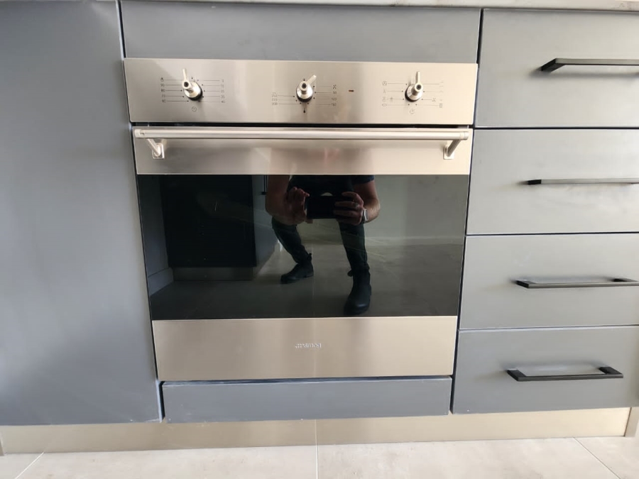 2 Bedroom Property for Sale in Summerstrand Eastern Cape